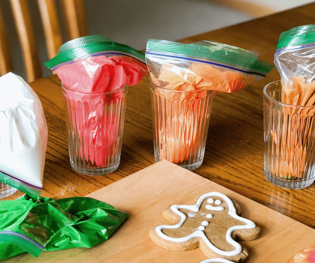 Bags of vegan royal icing in a variety of colors.